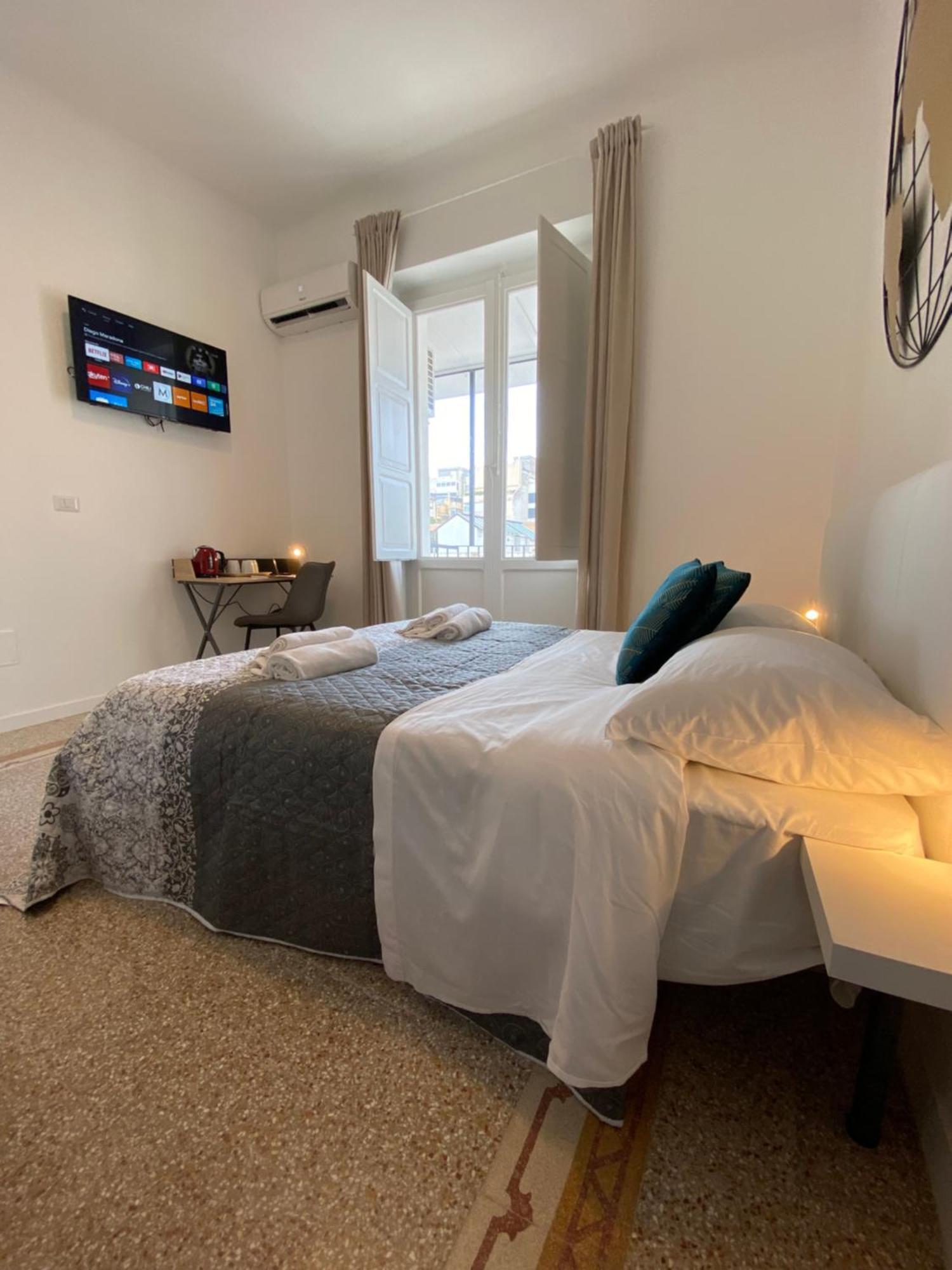 Conte Cavour Apartament *